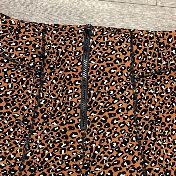Free People Women's Lucky Strike Bike Shorts Leopard Print Sz M - Picture 3 of 9